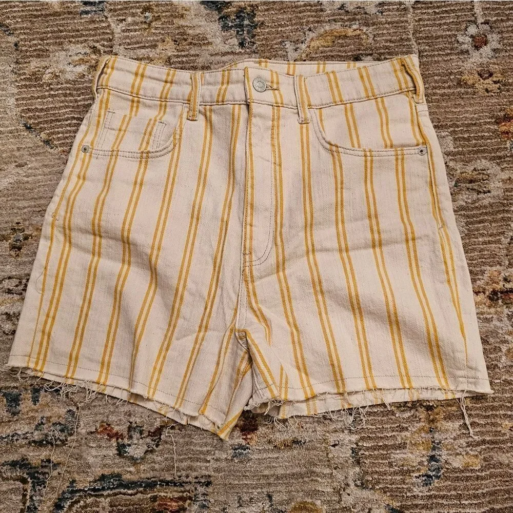 Anthropologie Pilcro shorts sz 30, like new! 3" inseam - Picture 7 of 7